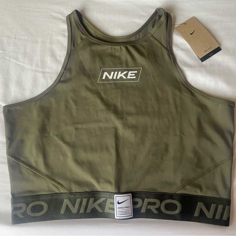 Nike Pro Dri-FIT Crop Tank. NWT. Size XL.